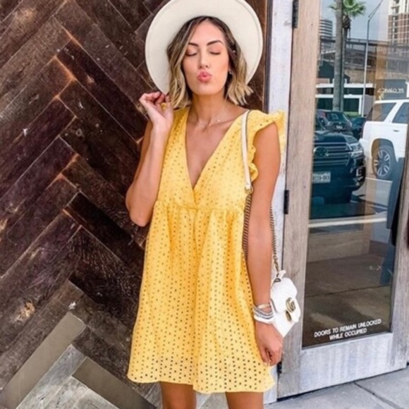 Boho white v neck embroidered smock dress - Picture 2 of 11